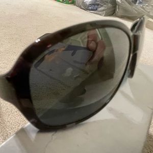 Maui Jim  never worn sunglasses